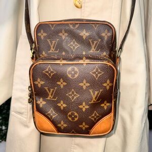 Louis Vuitton Monogram Brown Messenger Bag